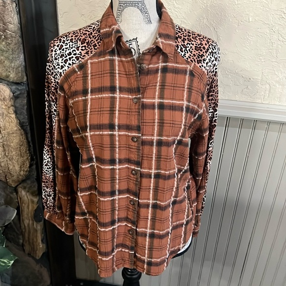 Love Riche Tops - Loveriche Shirt